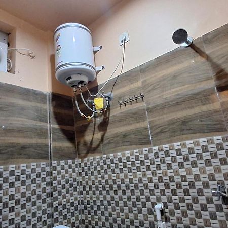 Shree Balaji Paying Guest House Váránaszi Kültér fotó