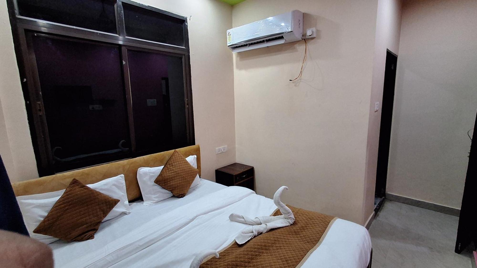 Shree Balaji Paying Guest House Váránaszi Kültér fotó