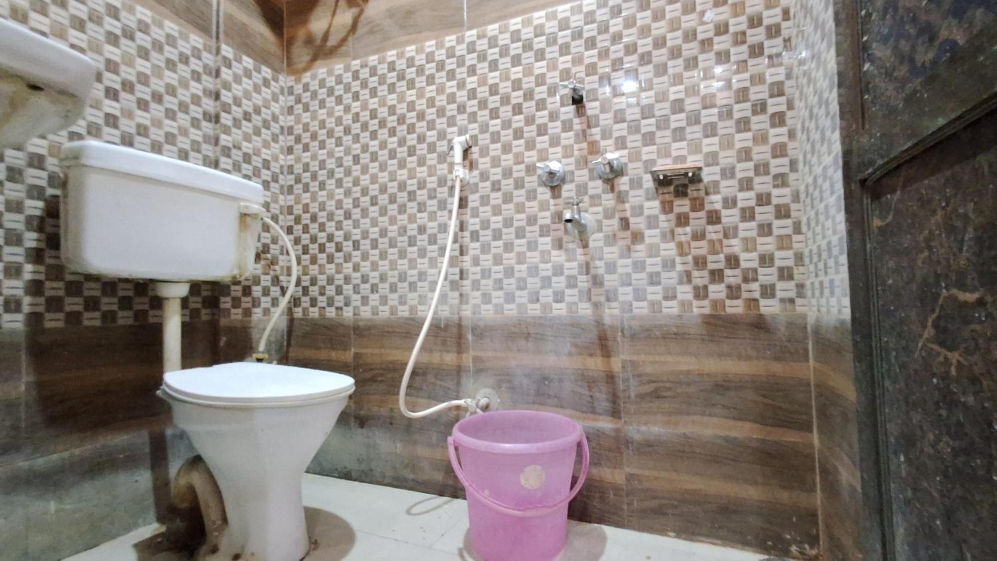 Shree Balaji Paying Guest House Váránaszi Kültér fotó
